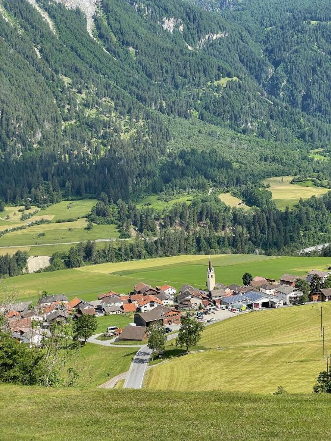Gasthaus Beverin Farden Dış mekan fotoğraf